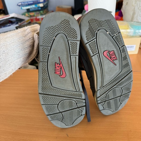 Nike Air Flight Falcon Shoes - Picture 6 of 7